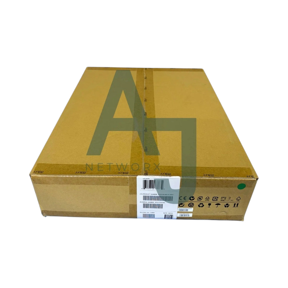 QFX5100, 48 SFP+/SFP ports, 6 QSFP+ ports, dual SFP/RJ-45 management ports, redundant fans, redundant DC power supplies, front-to-back airflow