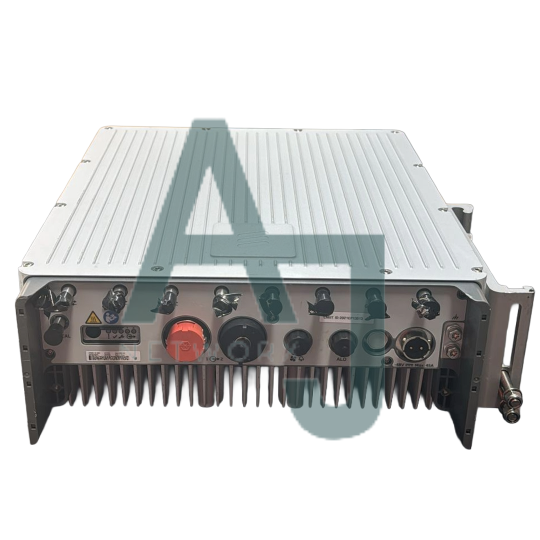 Radio 8863 B40 20W HWAC included.