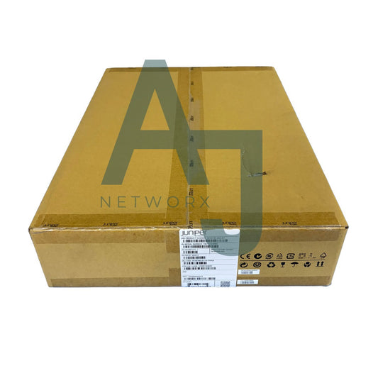 QFX5100, 24 QSFP ports, 2 expansion slots, redundant fans, redundant AC power supplies, back-to-front airflow (sealed)